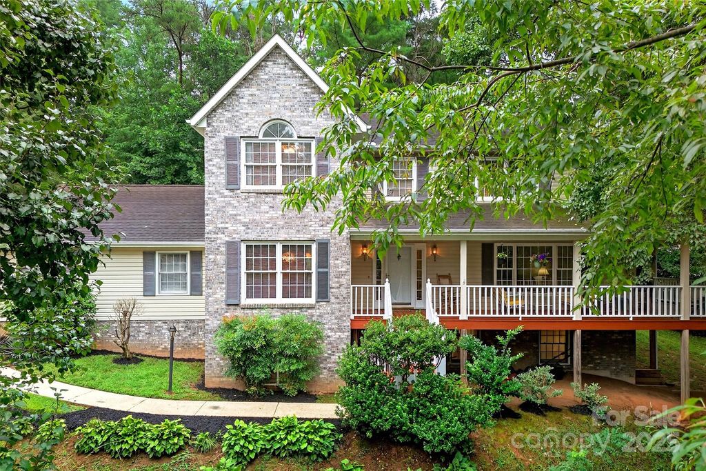 19 Moriah Lane, Asheville, NC 28803