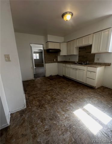 662 West Avenue, Buffalo, NY 14213