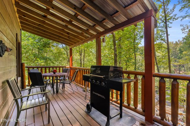 2404 Balsam Circle, Sevierville, TN 37876