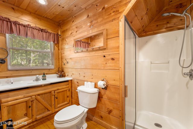 2404 Balsam Circle, Sevierville, TN 37876