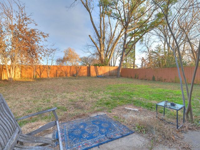 2403 S 124th East Avenue, Tulsa, OK 74129