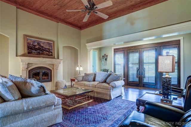 11413 E 132nd Place S, Broken Arrow, OK 74011