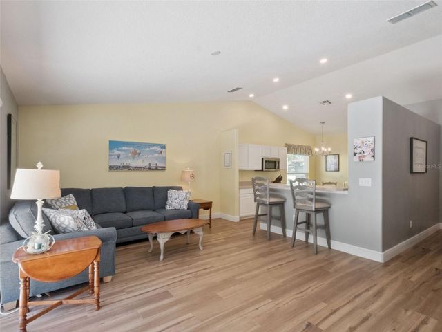 470 WELLESLY STREET, Oviedo, FL 32765