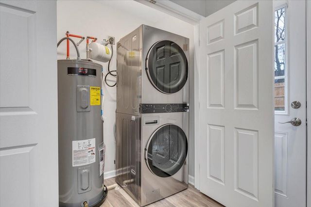 1424 Varnell AVE, Roanoke, VA 24012