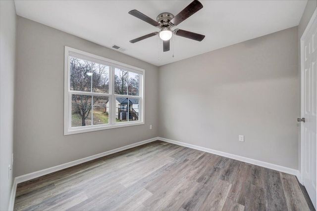 1424 Varnell AVE, Roanoke, VA 24012