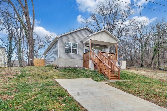 1424 Varnell AVE, Roanoke, VA 24012