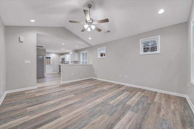 1424 Varnell AVE, Roanoke, VA 24012