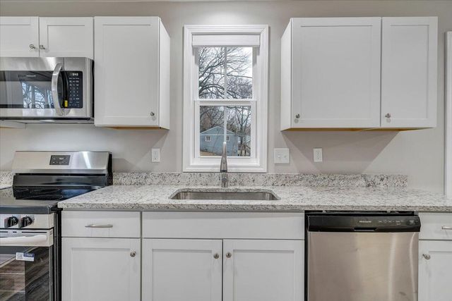 1424 Varnell AVE, Roanoke, VA 24012