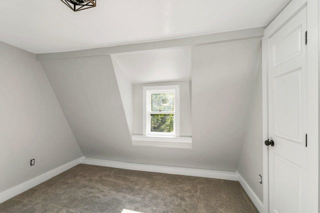 313 North Road, Barnstead, NH 03225