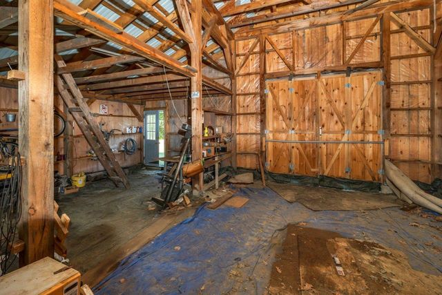 313 North Road, Barnstead, NH 03225