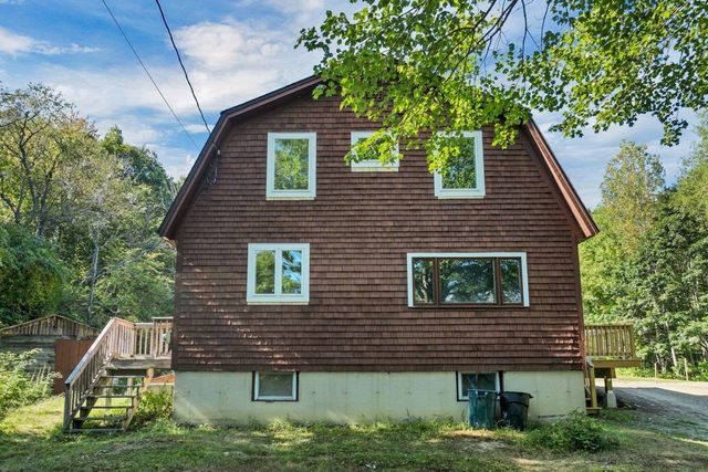 313 North Road, Barnstead, NH 03225