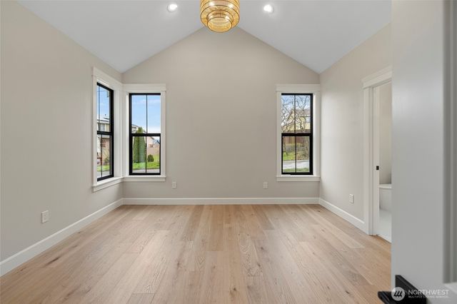 1211 King Street, Anacortes, WA 98221