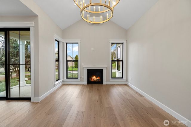 1211 King Street, Anacortes, WA 98221