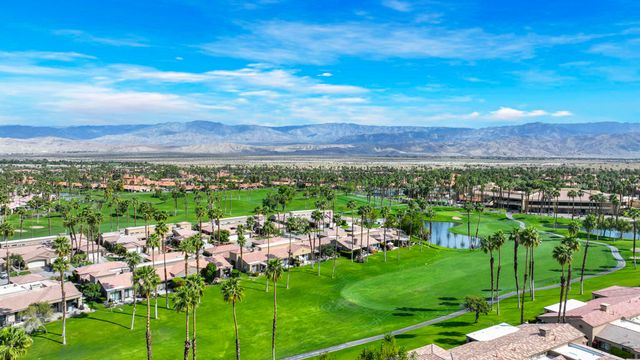 76306 Sweet Pea Way, Palm Desert, CA 92211