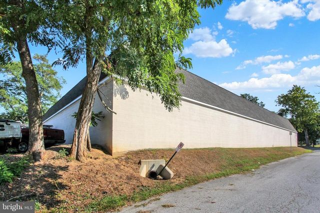 370 S SHERIDAN, York, PA 17401