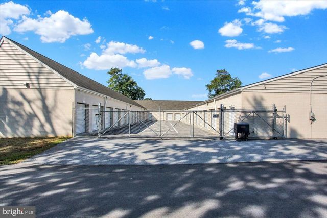 370 S SHERIDAN, York, PA 17401