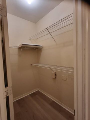 2320 Gracy Farms LN 923, Austin, TX 78758