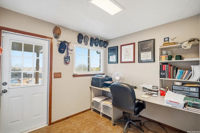 3940 us highway 90, Hondo, TX 78861