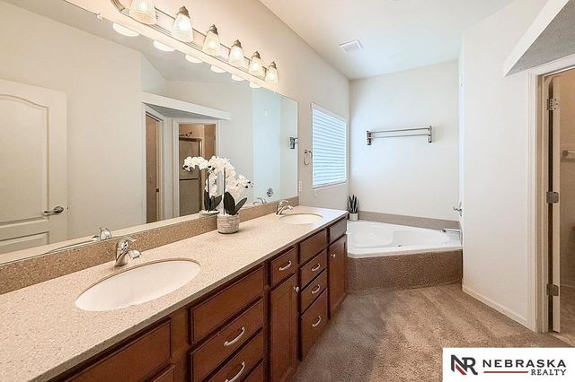 1507 Halifax Street, Bellevue, NE 68123
