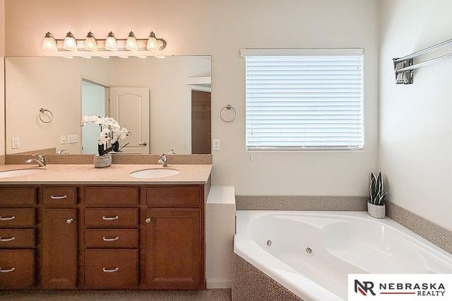 1507 Halifax Street, Bellevue, NE 68123