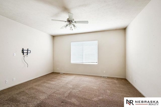 1507 Halifax Street, Bellevue, NE 68123