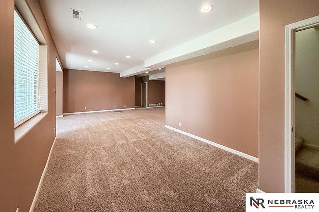 1507 Halifax Street, Bellevue, NE 68123