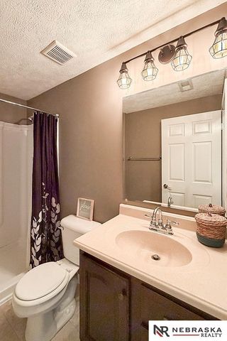 1507 Halifax Street, Bellevue, NE 68123