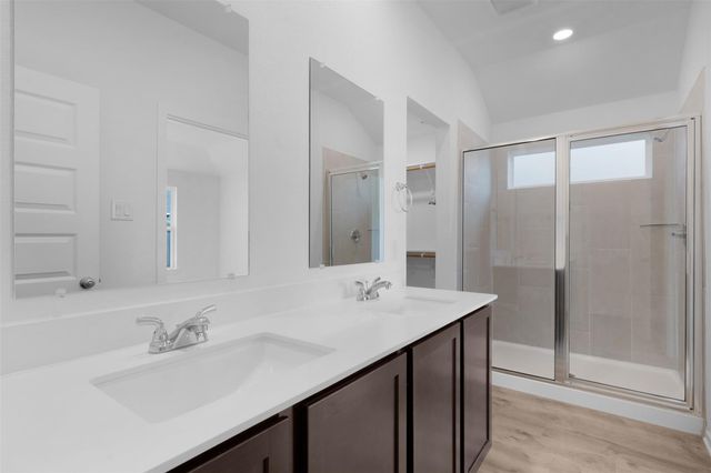 25524 Flora Bella LN, Elgin, TX 78621