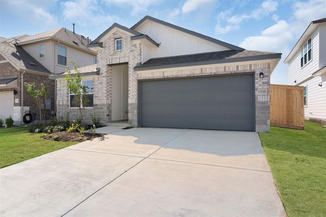 25524 Flora Bella LN, Elgin, TX 78621