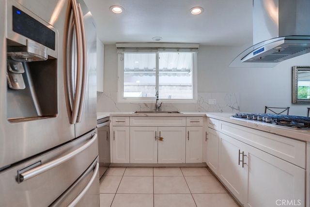 2211 Woodmere, La Habra, CA 90631