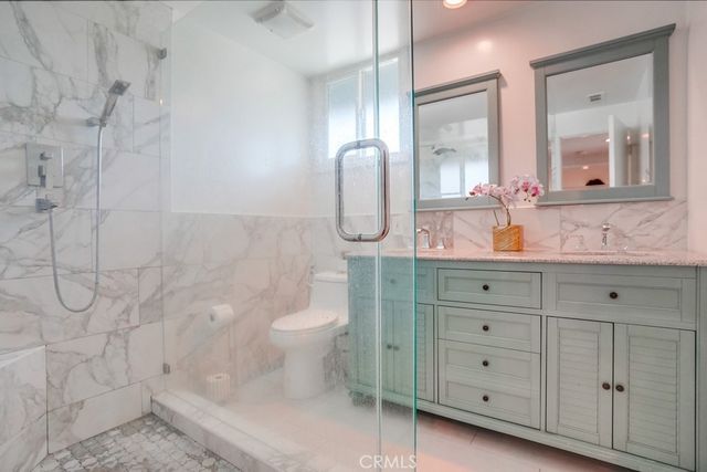 2211 Woodmere, La Habra, CA 90631
