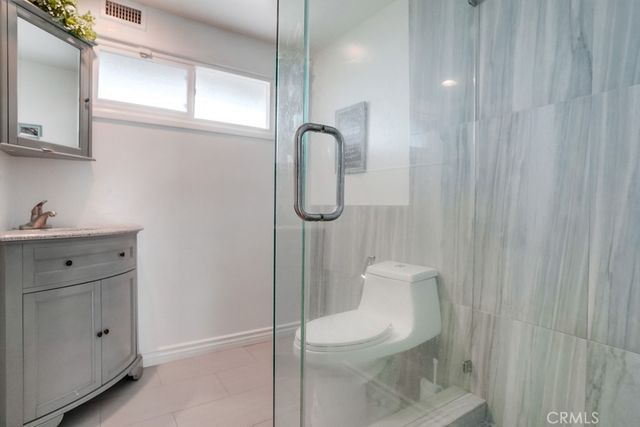 2211 Woodmere, La Habra, CA 90631