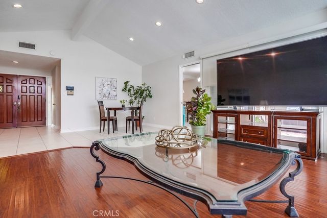 2211 Woodmere, La Habra, CA 90631