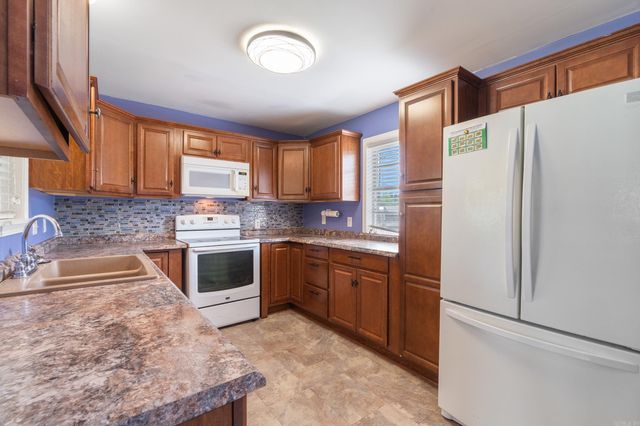 208 Ann Avenue, Sherwood, AR 72120