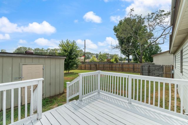 208 Ann Avenue, Sherwood, AR 72120