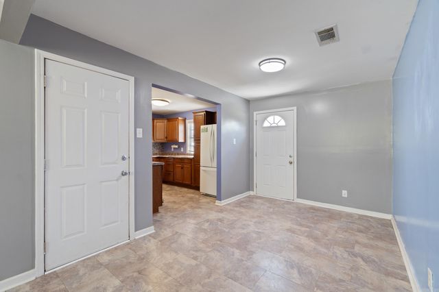 208 Ann Avenue, Sherwood, AR 72120