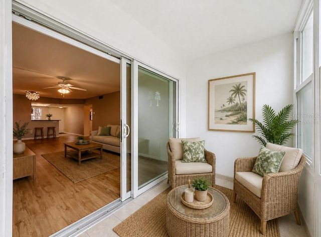 952 VIRGINIA STREET 207, Dunedin, FL 34698