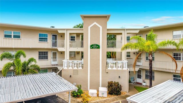 952 VIRGINIA STREET 207, Dunedin, FL 34698