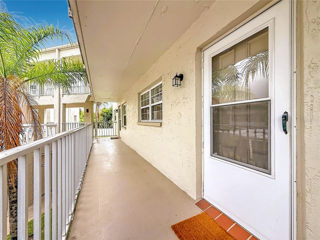 952 VIRGINIA STREET 207, Dunedin, FL 34698