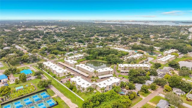 952 VIRGINIA STREET 207, Dunedin, FL 34698