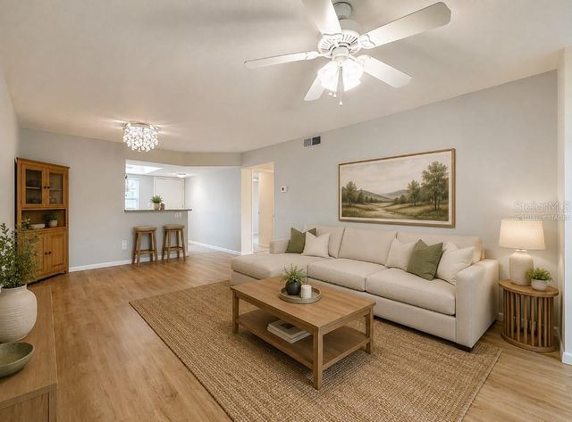 952 VIRGINIA STREET 207, Dunedin, FL 34698