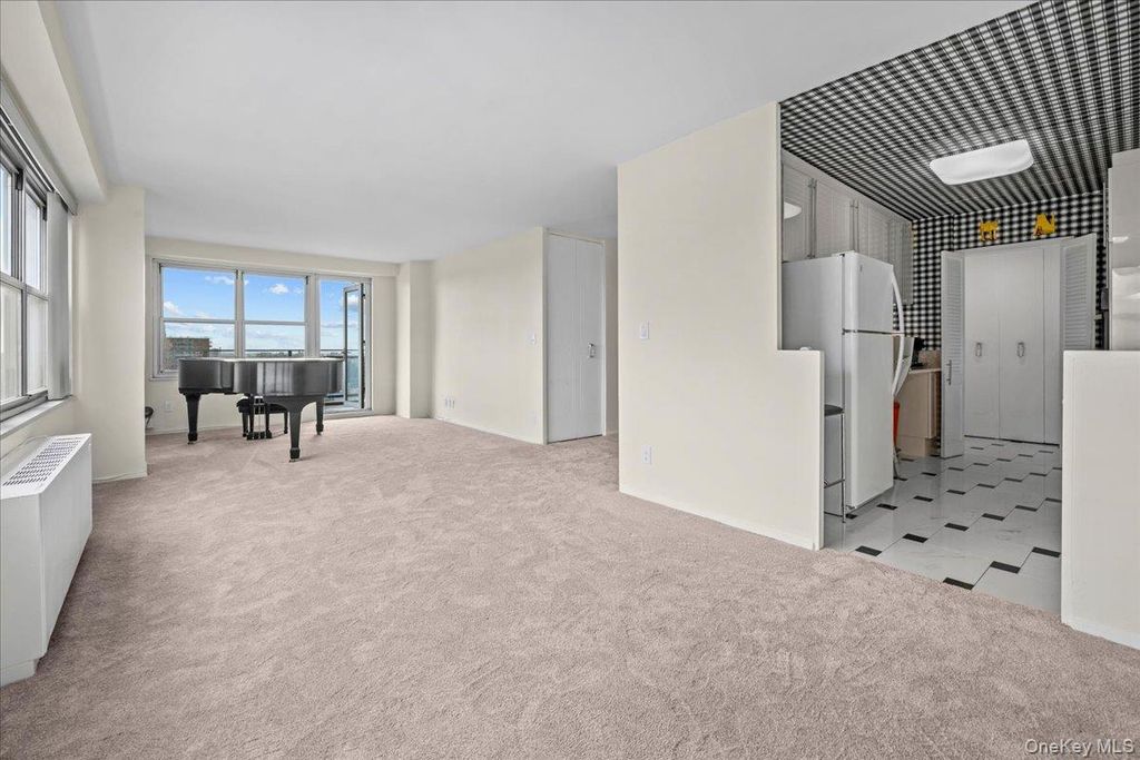 555 KAPPOCK 21d, Bronx, NY 10463 — photo 2