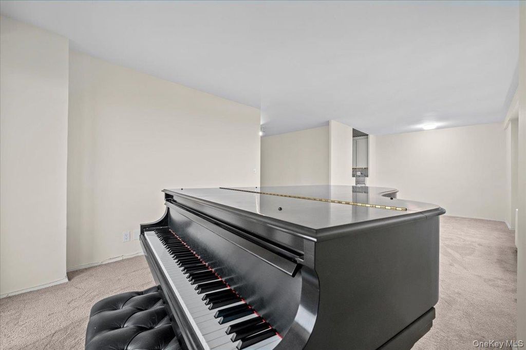 555 KAPPOCK 21d, Bronx, NY 10463 — photo 5