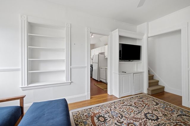 8 Mason Street 8, Winchester, MA 01890