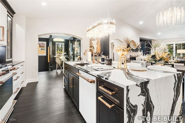 846 Easthill Street SE, North Canton, OH 44720