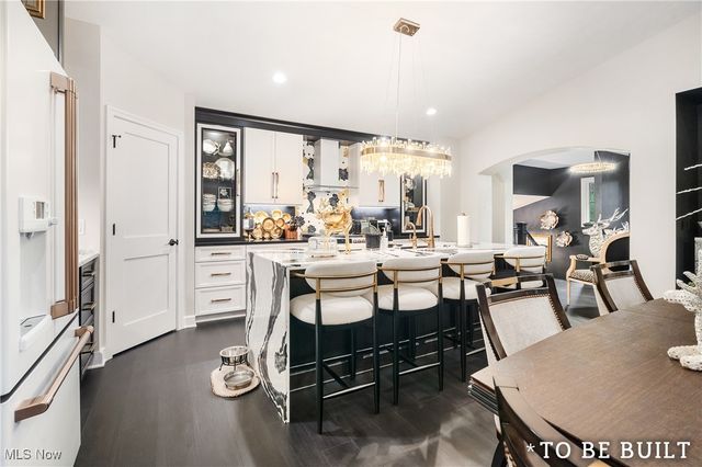 846 Easthill Street SE, North Canton, OH 44720