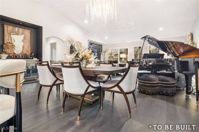 846 Easthill Street SE, North Canton, OH 44720