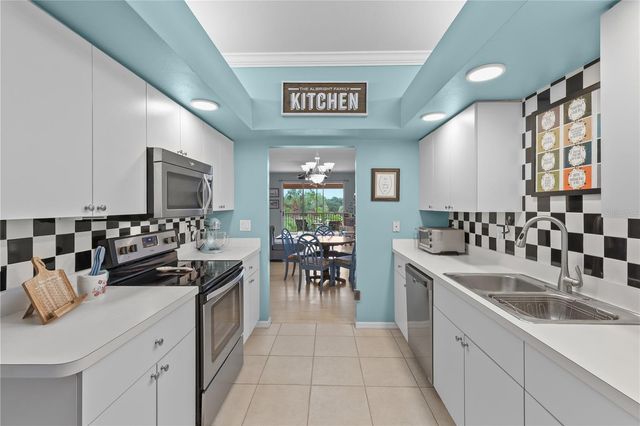 14201 PATTY BERG DRIVE 201, Fort Myers, FL 33919