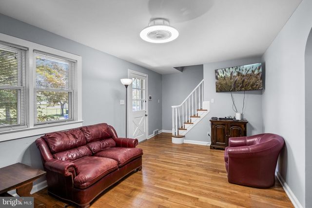 120 LEJUNE, Cinnaminson, NJ 08077