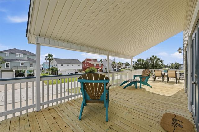 13684 Mutiny Lane, Galveston, TX 77554